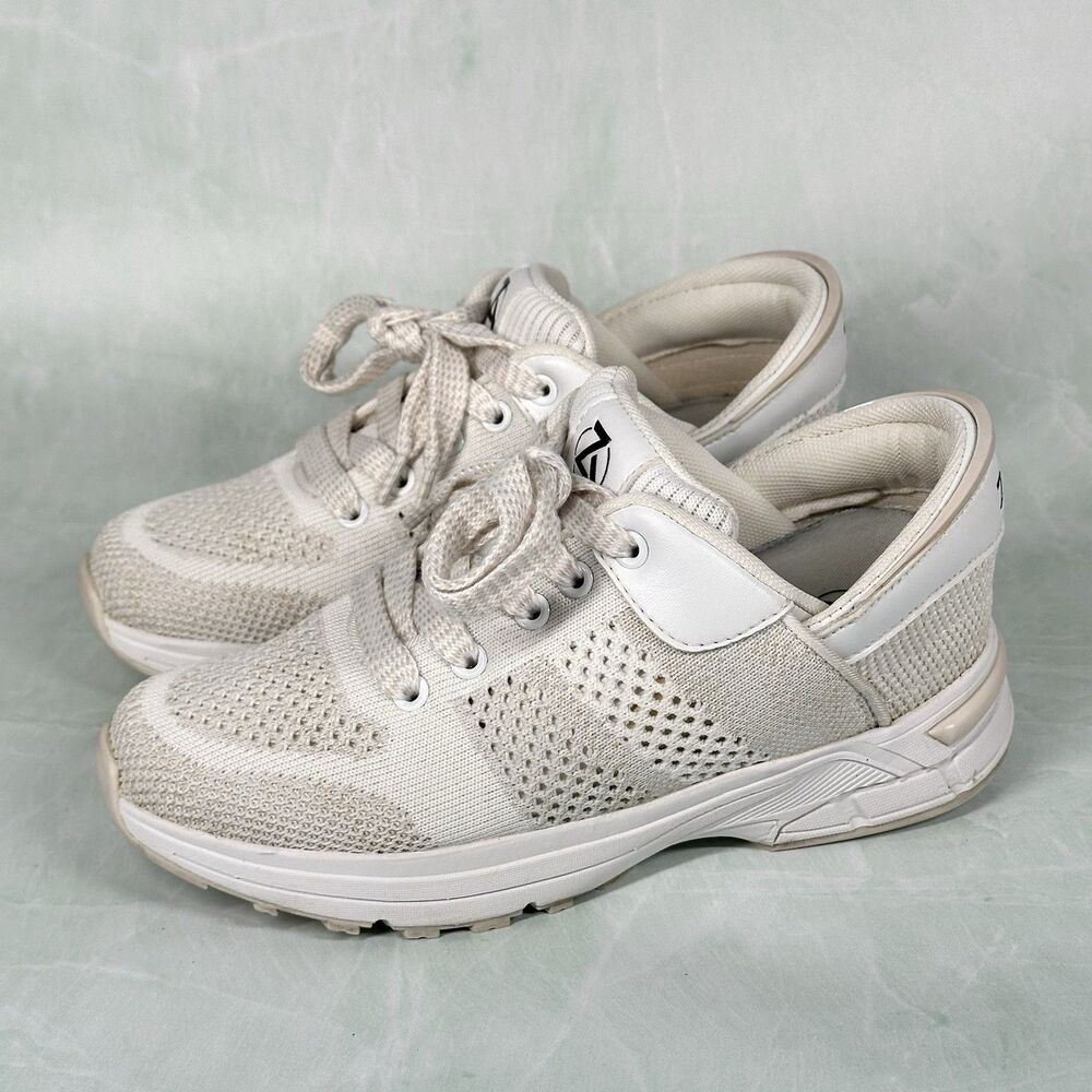Zeba Shoes Womens Size 5.5 Vanilla Comfort Slip On Hands Free Walking Sneaker - Picture 6 of 15